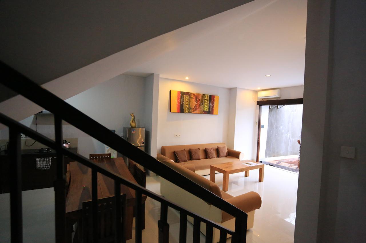 Villa Nyoman *